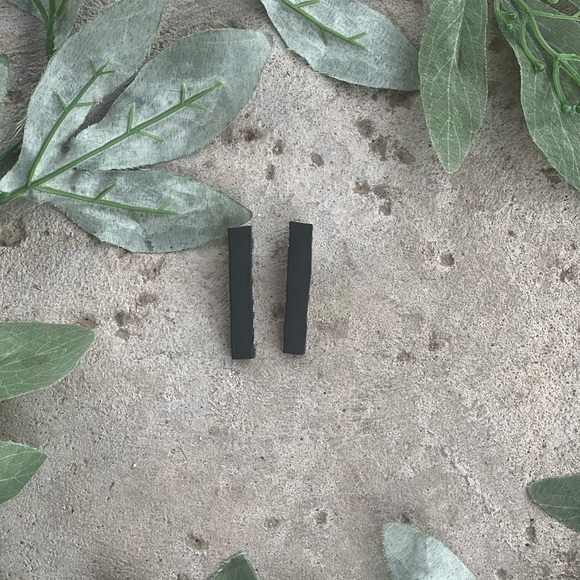 Hair Clips - Picture 7 of 15